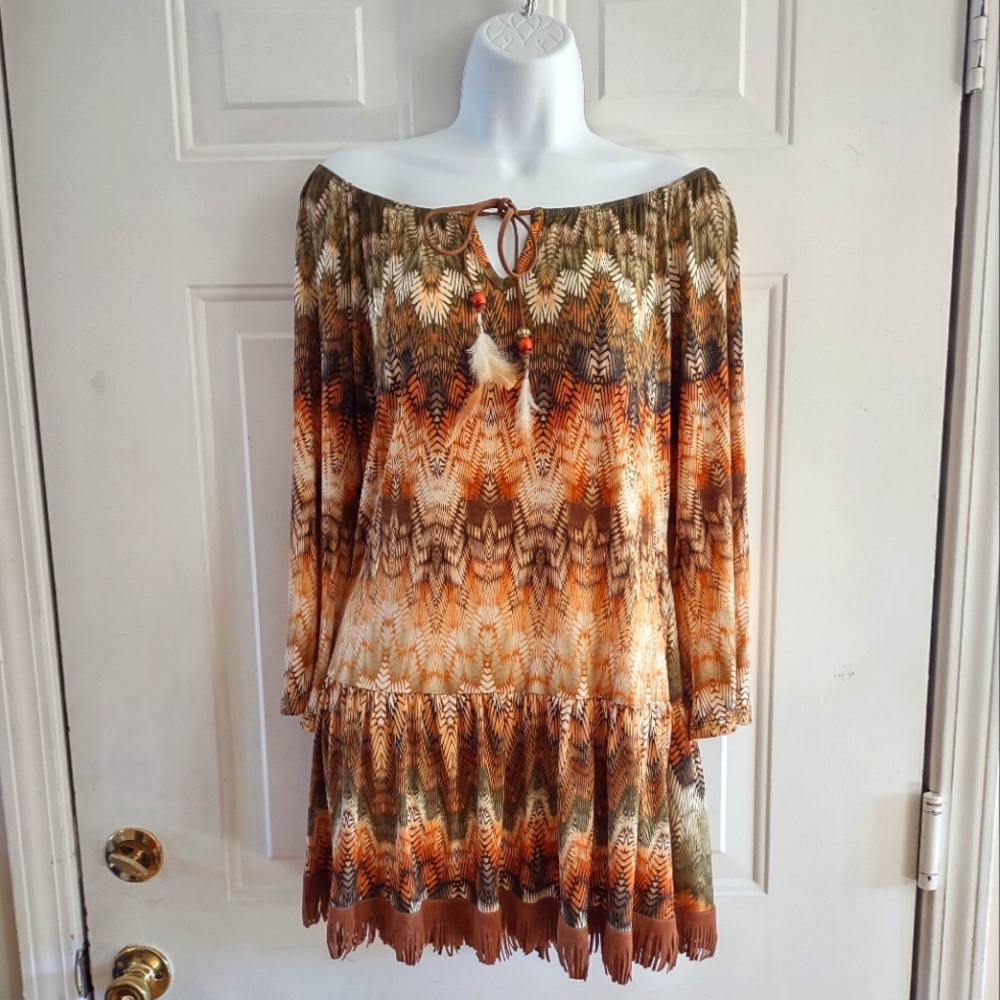 Pink Coconut Boutique Woman's Blouse. Size S